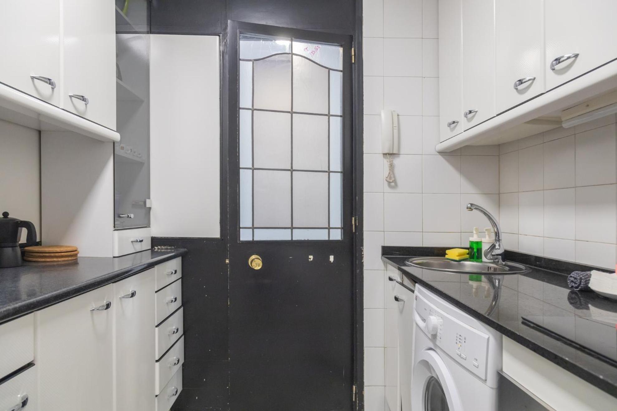 Exclusivo Maria De Molina Temporal Apartment Madrid Exterior photo